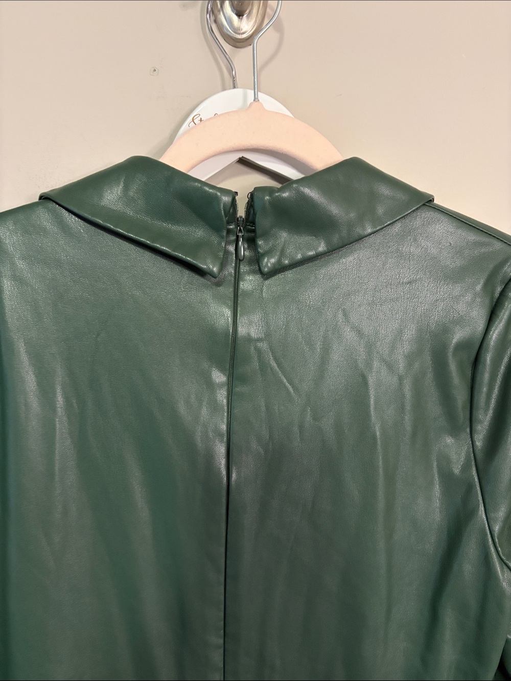 One33 Social Green Faux Leather Mini Shirt Dress Faux Wrap Designer Sz 12 - Picture 8 of 13